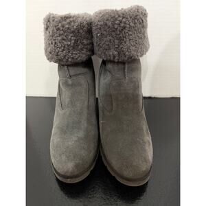 UGG Australia Gray Suede Wedge Boots Shearling Lined Women’s Size 8 Winter